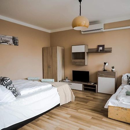 Bed and Breakfast Bereny Panzio Balatonberény Exterior foto