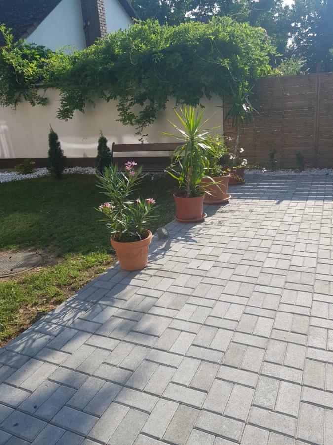 Bed and Breakfast Bereny Panzio Balatonberény Exterior foto